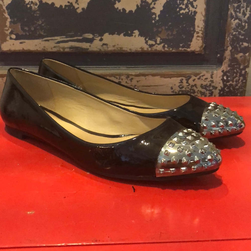 Antonio Melani size 6.5 Black patent leather flats